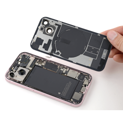 iPhone 15 - Batterie d'origine Apple pulled